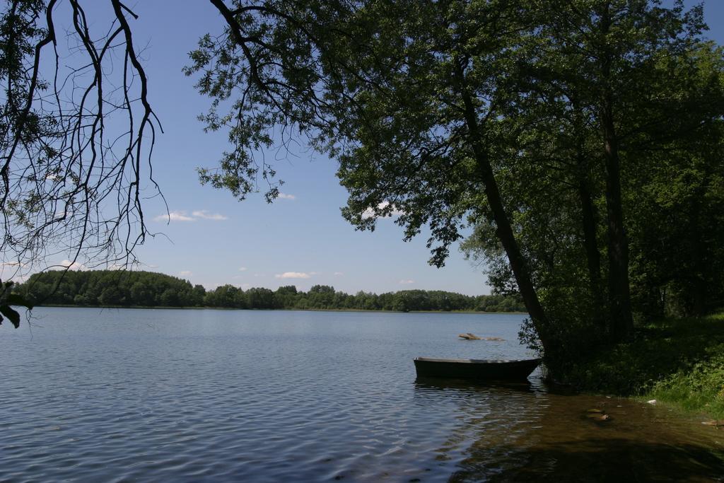 Hotel Abrava Drawsko Pomorskie Bagian luar foto