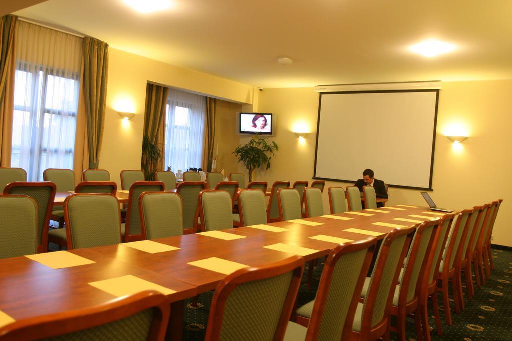 Hotel Abrava Drawsko Pomorskie Bagian luar foto